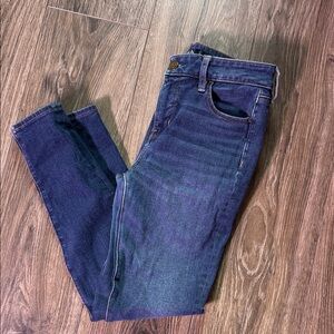 Women’s American Eagle Skinny Jeans size 4S